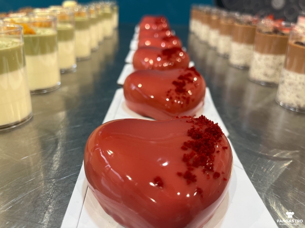 Bucureşti / Candy Bar